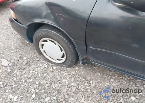 1996 Nissan Sentra E/Xe/Gxe/Gle из США, поврежденный, VIN 1N4AB41D9TC769130